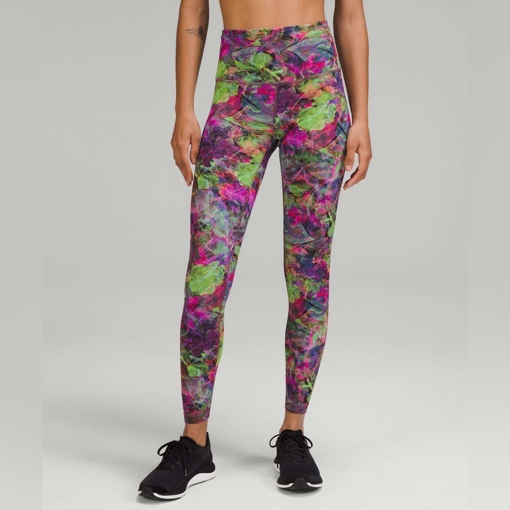 NWOT Lululemon Wunder train high rise tight 25” vivid floral sz 2